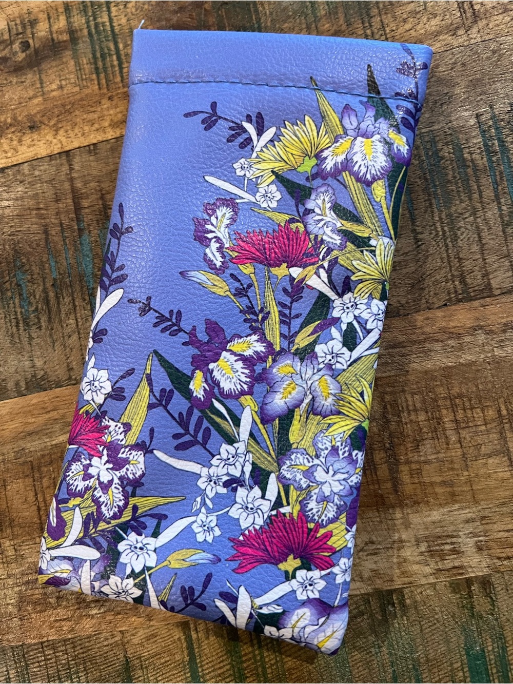 BUNDLE ONLY Sunglasses Holder Lavender Purple Spring Flowers Hinge Open NWOT